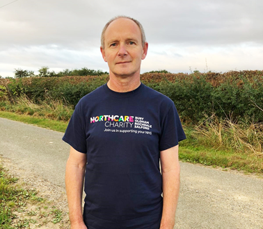 Andy Edmonds runs for charity